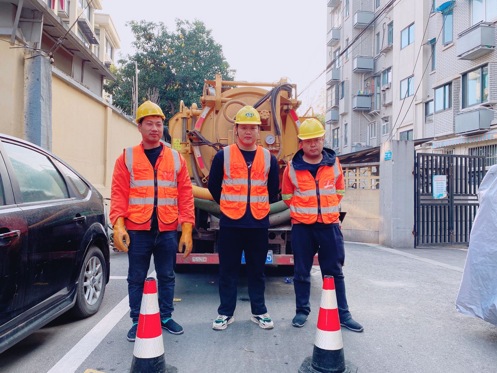 樱驼花园南京某小区管道清淤检测施工