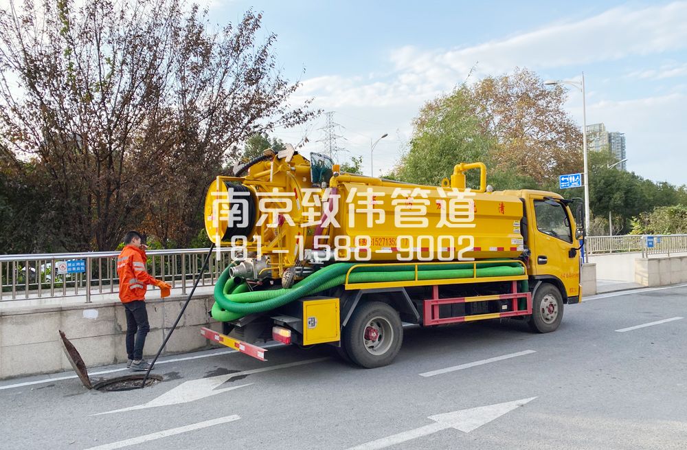358樱驼花园园区管道疏通